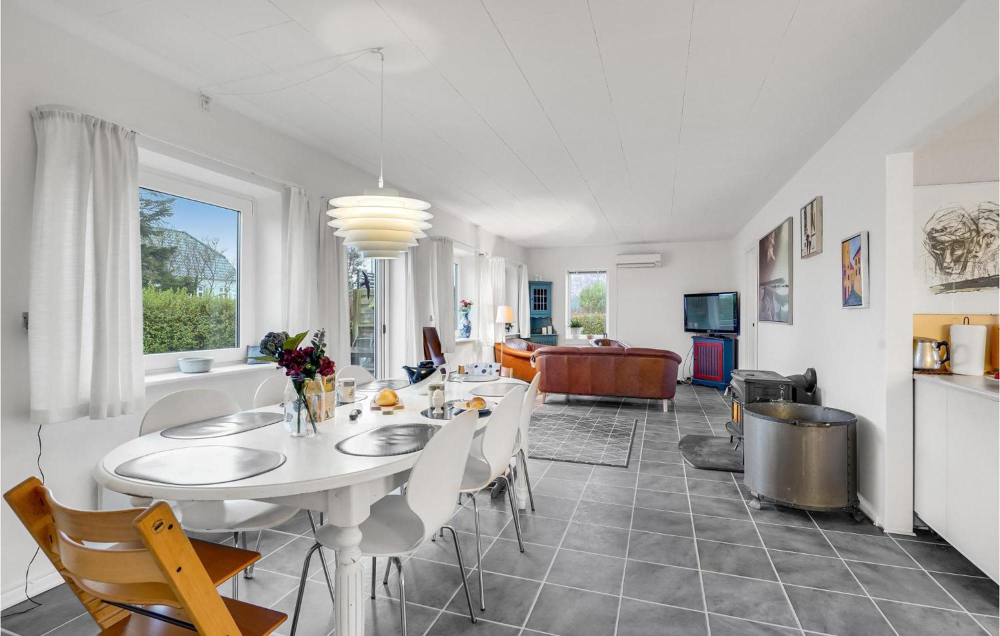 Beautiful Home In Nakskov With Kitchen Eksteriør bilde